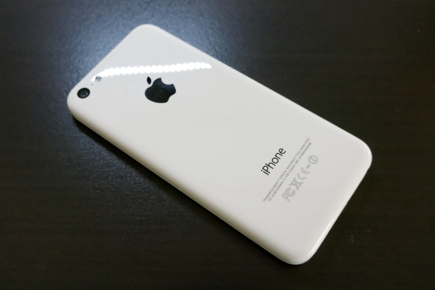 iPhone5c（32GB）一括0円にて購入